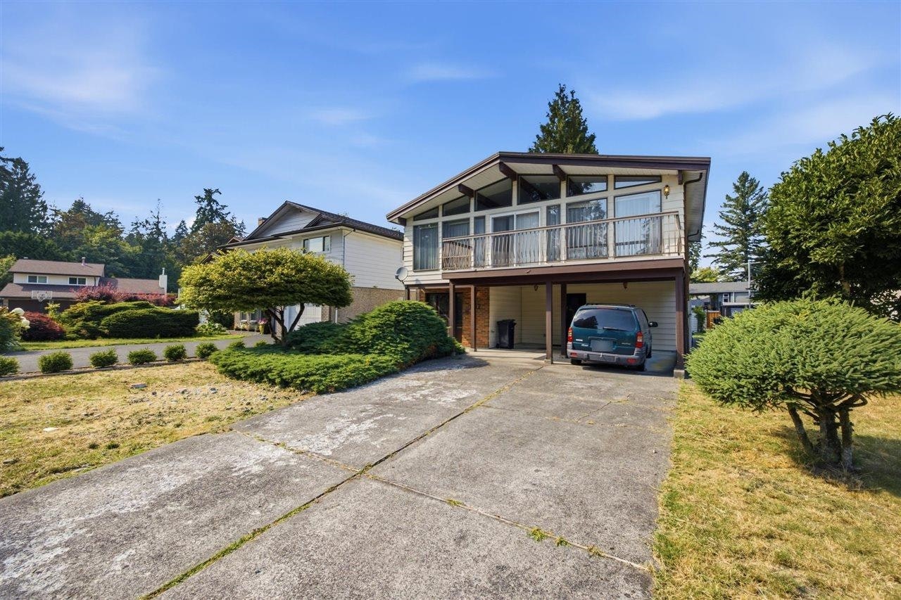 967 Pelton Avenue - 3