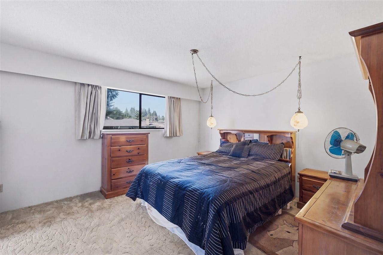 967 Pelton Avenue, Coquitlam, BC, V3J 2J3 - 17