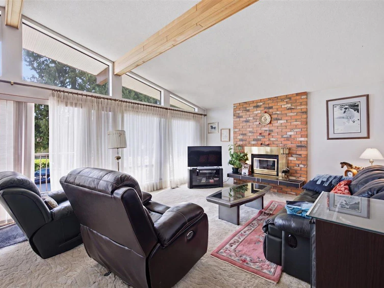 967 Pelton Avenue, Coquitlam, BC, V3J 2J3 - 6