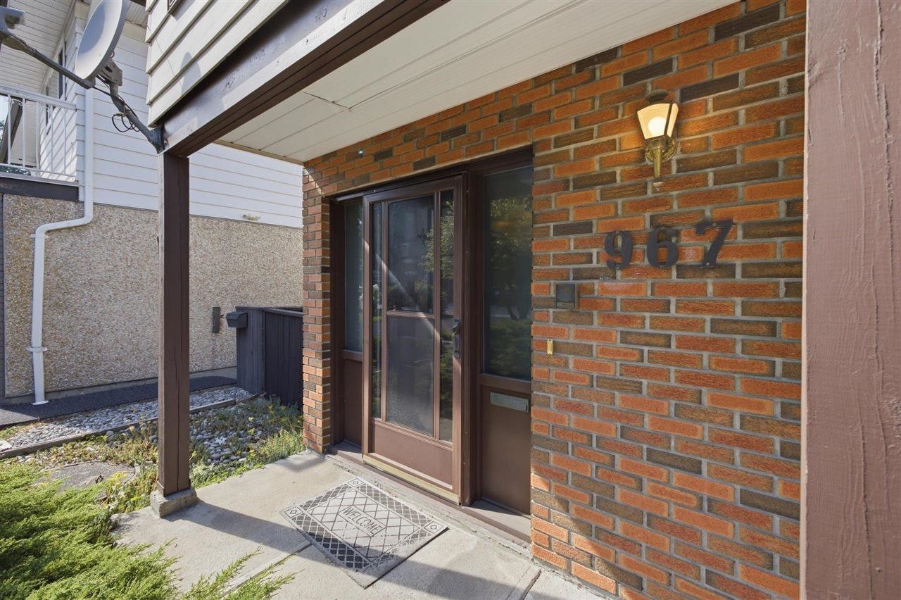 967 Pelton Avenue - 4