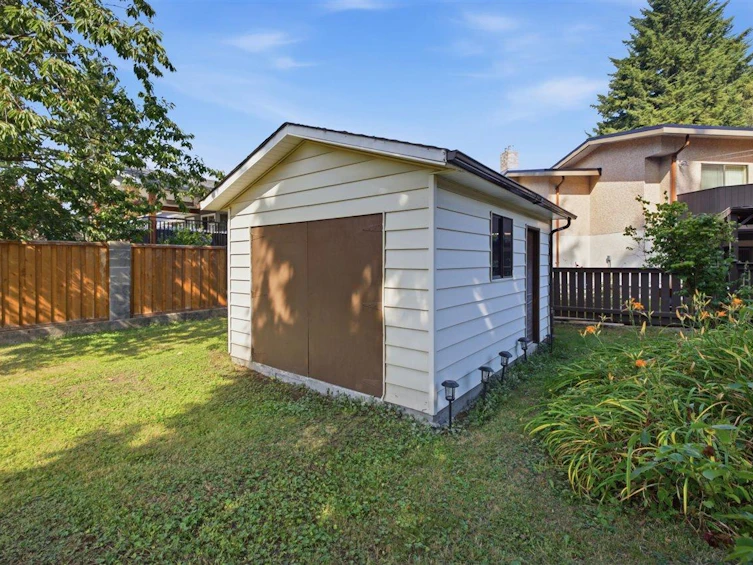 967 Pelton Avenue, Coquitlam, BC, V3J 2J3 - 38