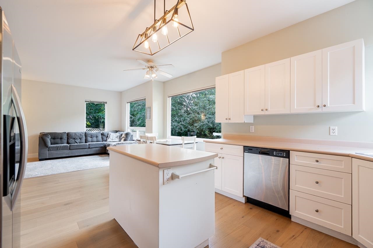21215 43 Avenue, Langley, BC, V3A 7R9 - 7