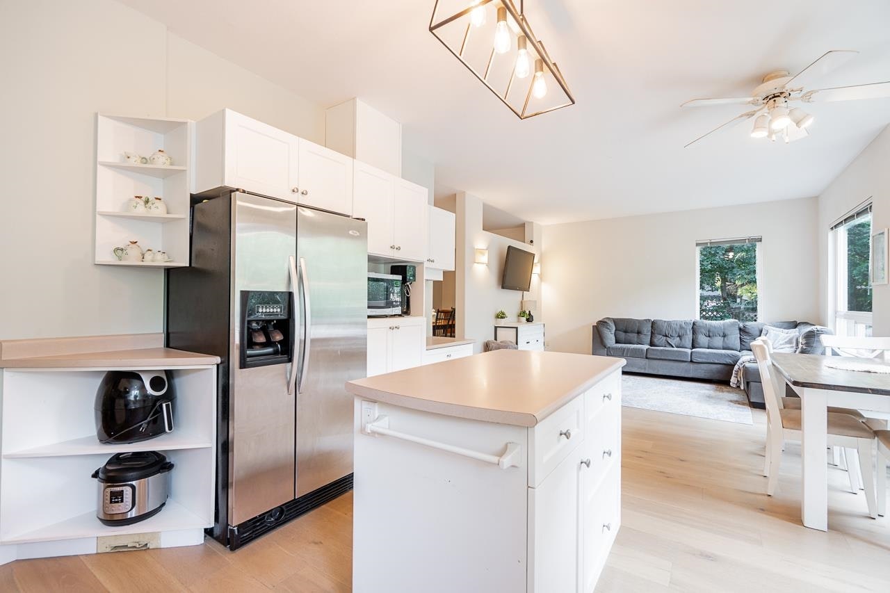 21215 43 Avenue, Langley, BC, V3A 7R9 - 6
