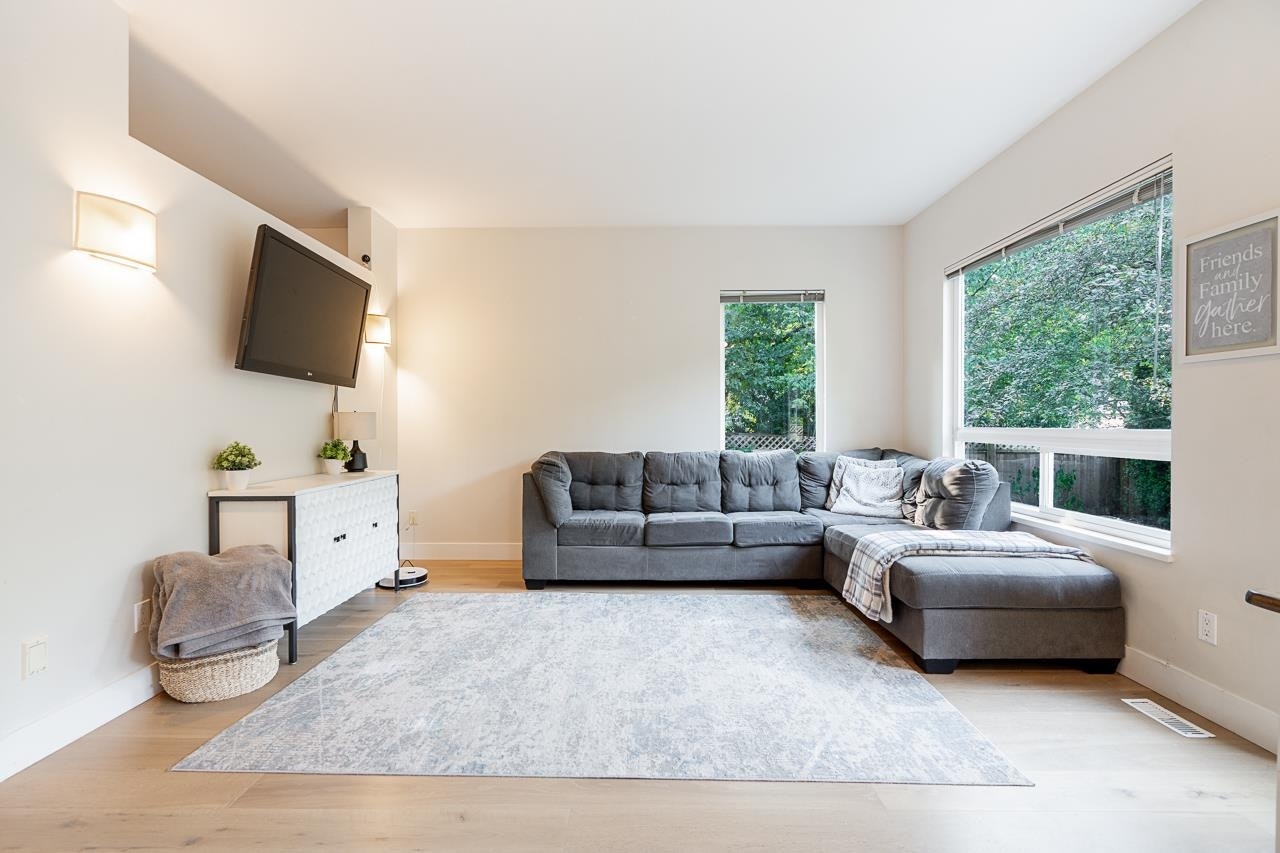 21215 43 Avenue, Langley, BC, V3A 7R9 - 9