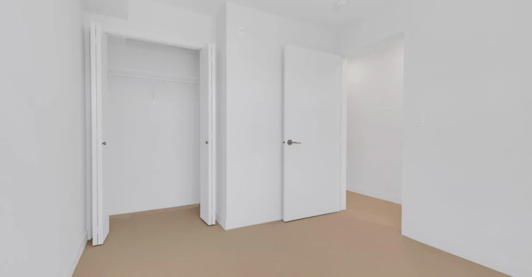 17-7929 Oak Street, Vancouver, BC, V6P 4A6 - 18