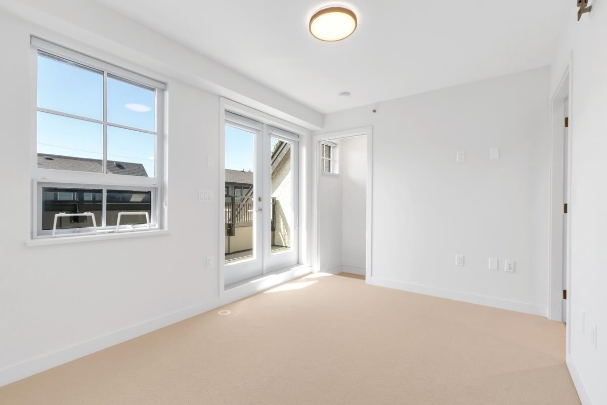 17-7929 Oak Street, Vancouver, BC, V6P 4A6 - 22