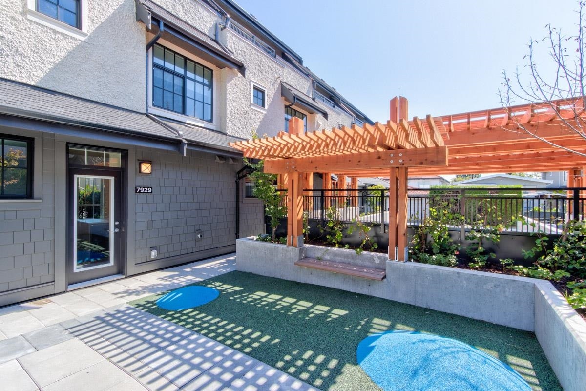 17-7929 Oak Street, Vancouver, BC, V6P 4A6 - 33