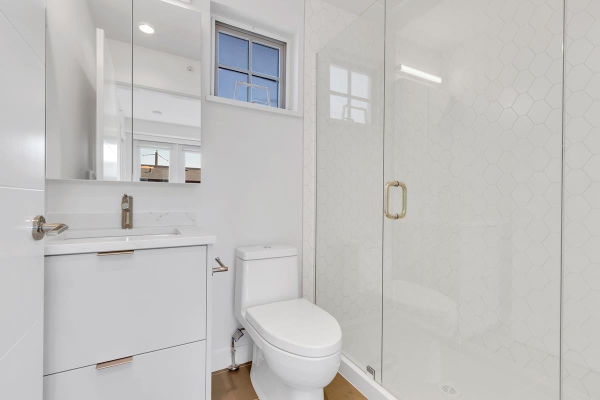 17-7929 Oak Street, Vancouver, BC, V6P 4A6 - 25