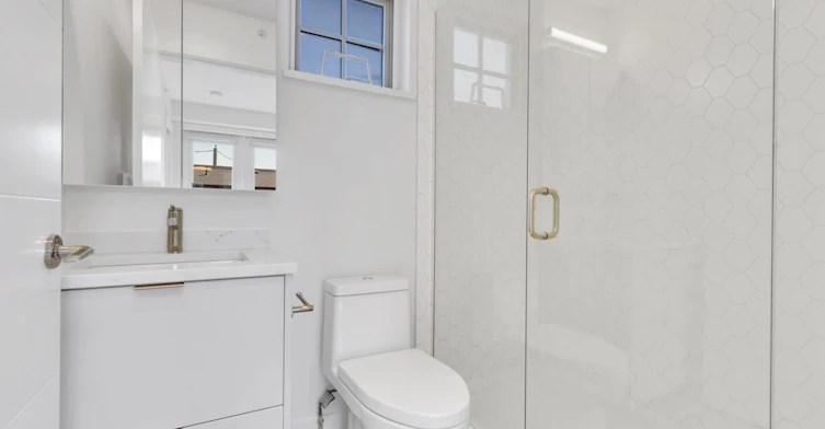 17-7929 Oak Street, Vancouver, BC, V6P 4A6 - 25