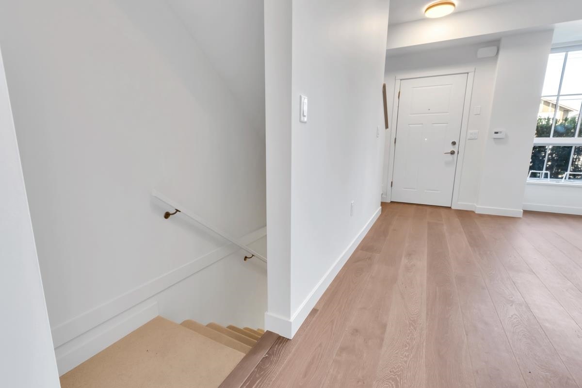 17-7929 Oak Street, Vancouver, BC, V6P 4A6 - 26