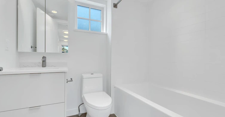 17-7929 Oak Street, Vancouver, BC, V6P 4A6 - 13