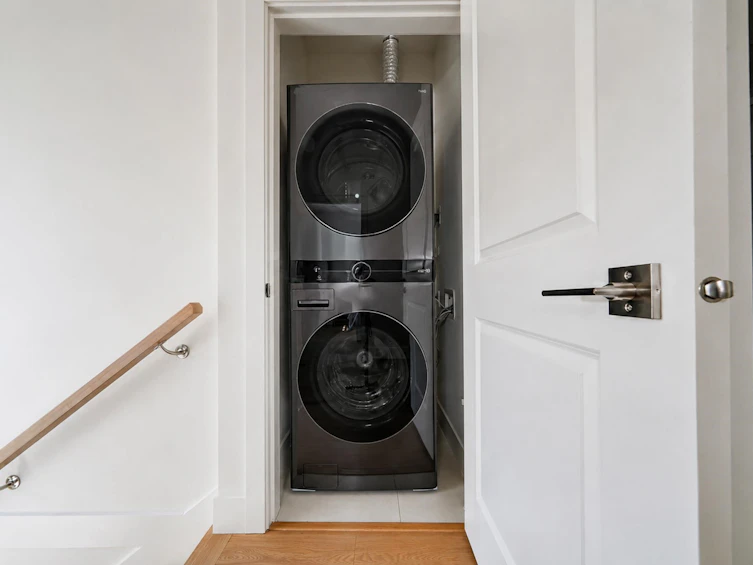 SL5-9880 Granville Avenue, Richmond, BC, V6Y 1R3 - 36