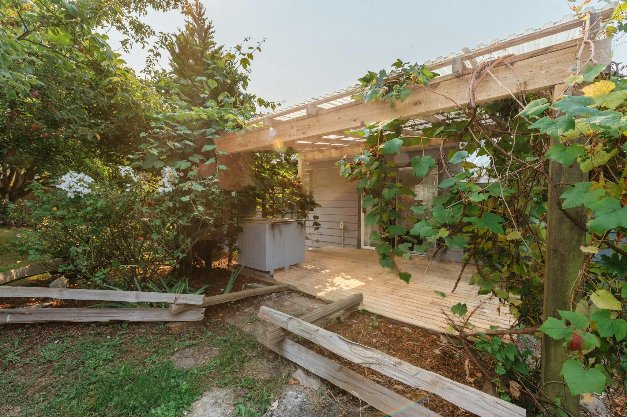 6504 Meier Road, Sechelt, BC, V7Z 0S8 - 21