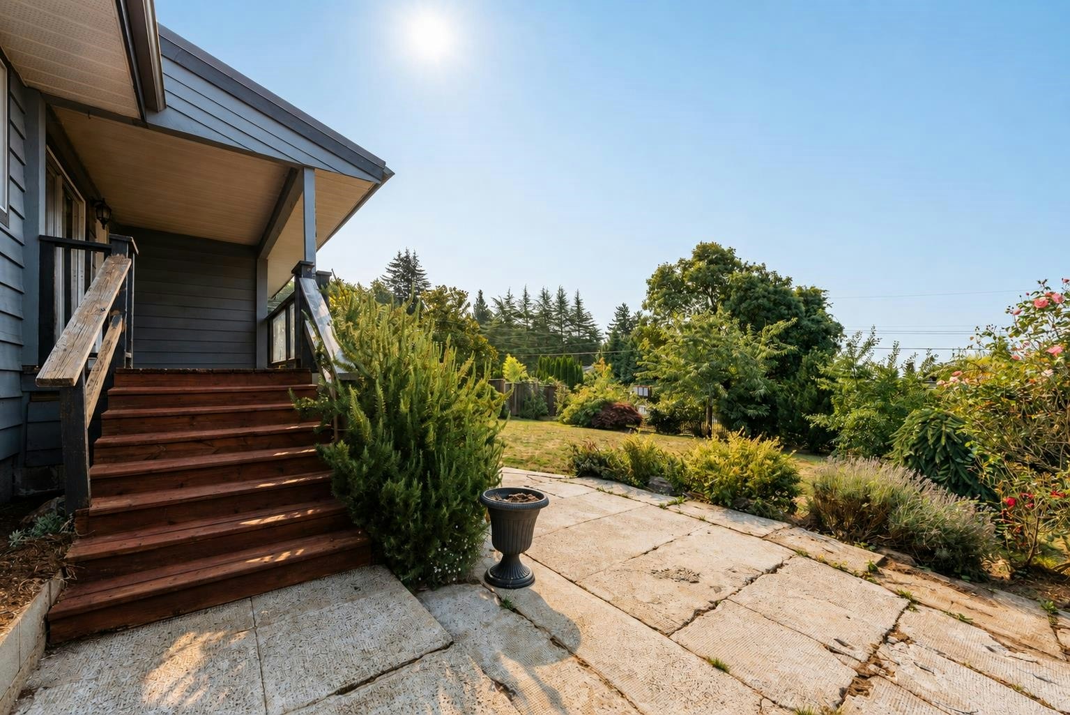 6504 Meier Road, Sechelt, BC, V7Z 0S8 - 16