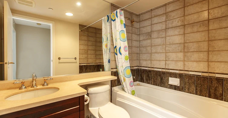 1205-1383 Marinaside Crescent, Vancouver, BC, V6Z 2W9 - 5