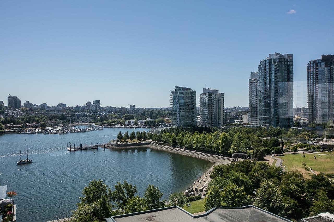 1205-1383 Marinaside Crescent, Vancouver, BC, V6Z 2W9 - 13