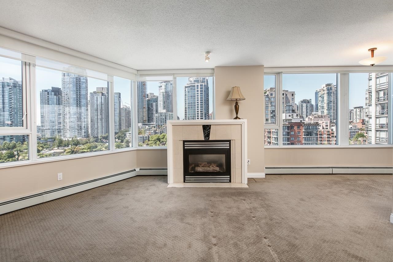 1205-1383 Marinaside Crescent, Vancouver, BC, V6Z 2W9