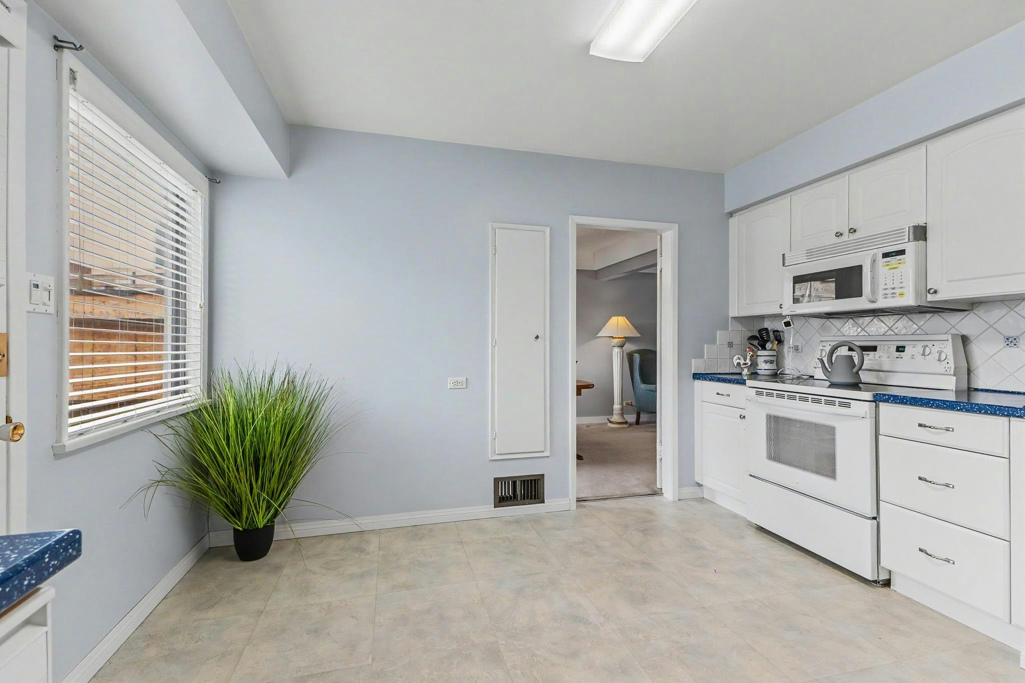 4830 Southlawn Drive, Burnaby, BC, V5C 3S6 - 16