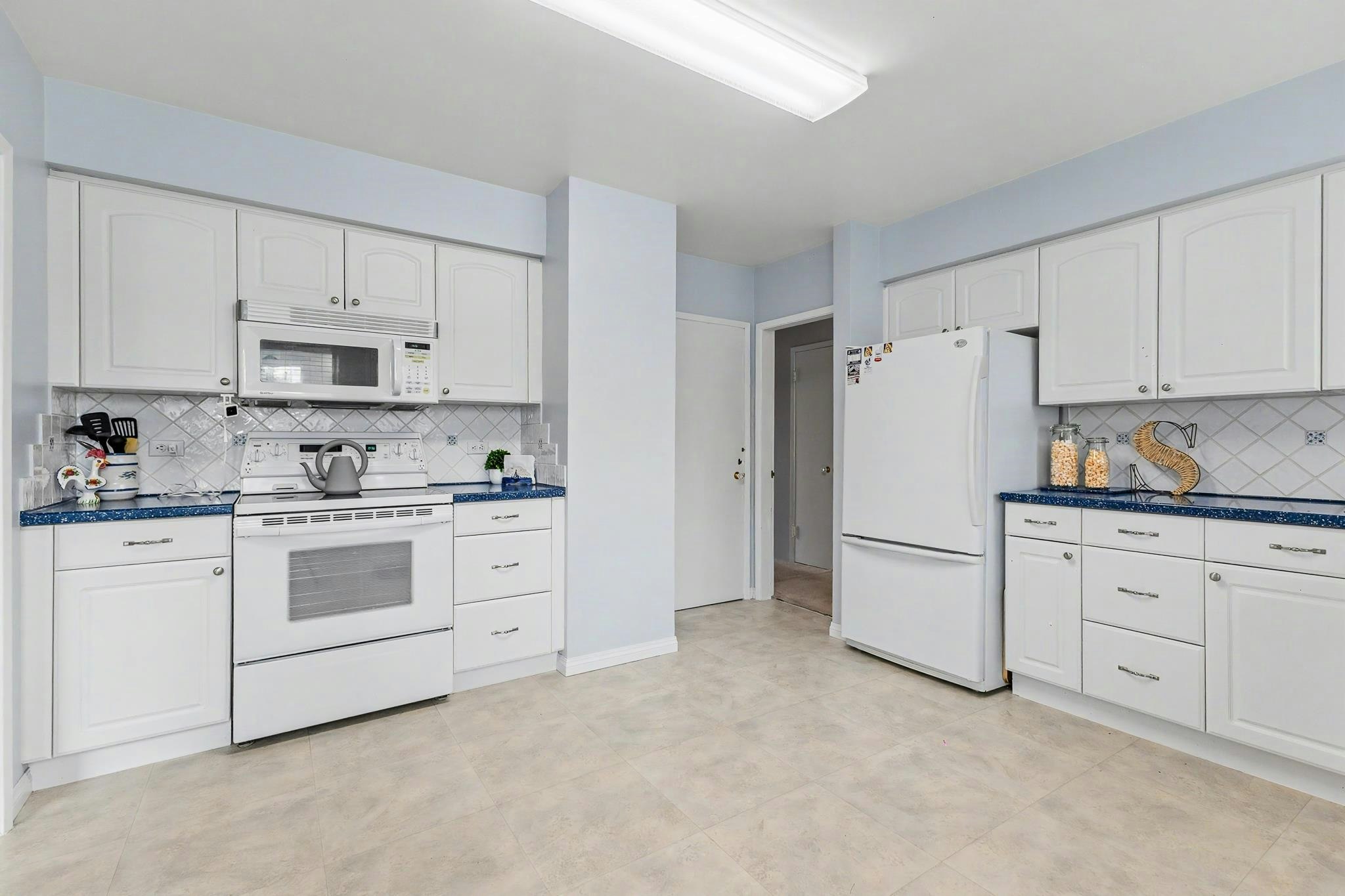 4830 Southlawn Drive, Burnaby, BC, V5C 3S6 - 14