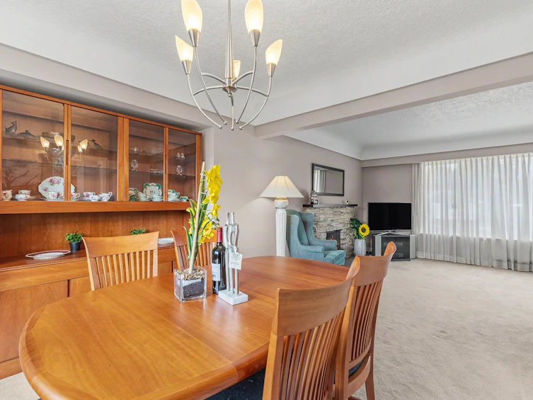 4830 Southlawn Drive, Burnaby, BC, V5C 3S6 - 11