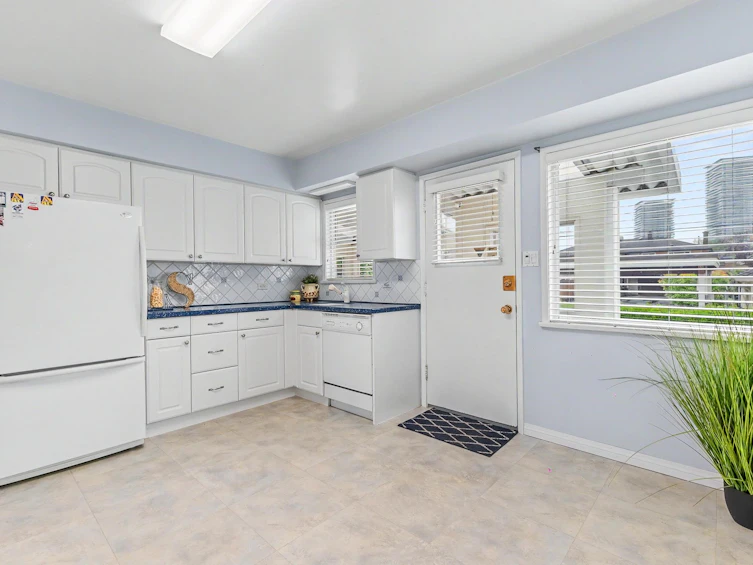 4830 Southlawn Drive, Burnaby, BC, V5C 3S6 - 15