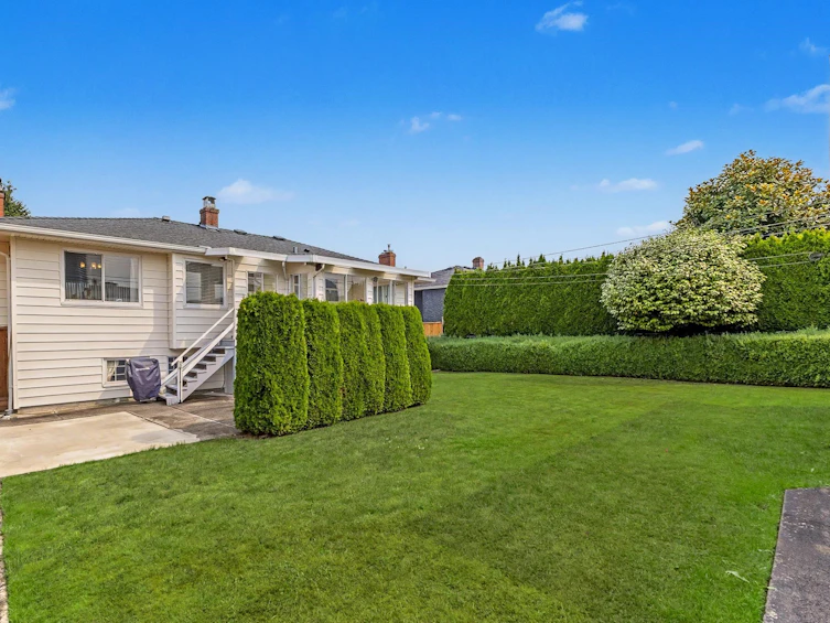 4830 Southlawn Drive, Burnaby, BC, V5C 3S6 - 36