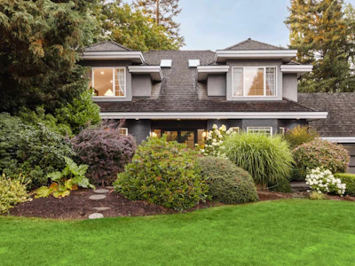 13877 32 Avenue - 3