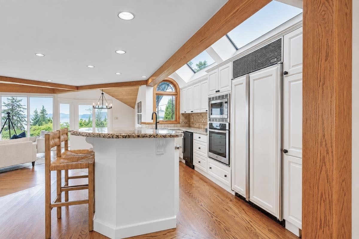 90 Tidewater Way, West Vancouver, BC, V0N 2E0 - 8