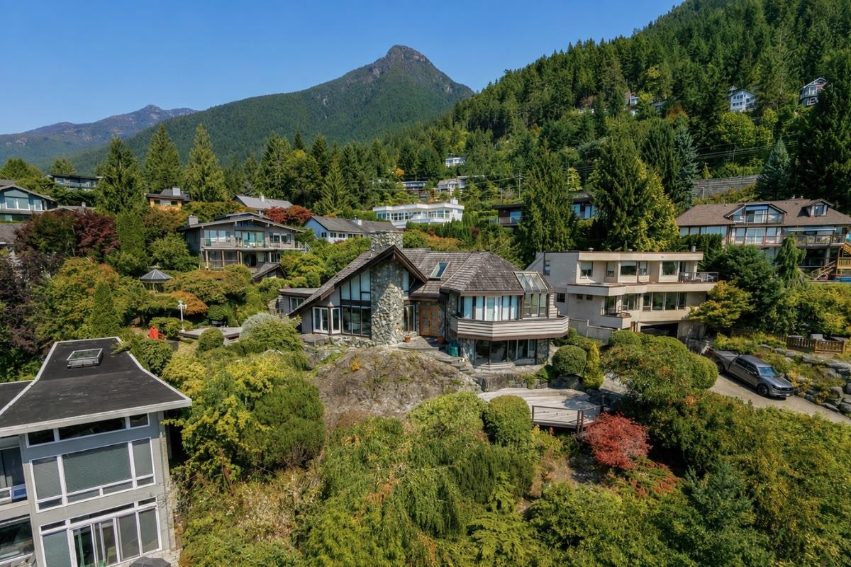 90 Tidewater Way, West Vancouver, BC, V0N 2E0 - 32