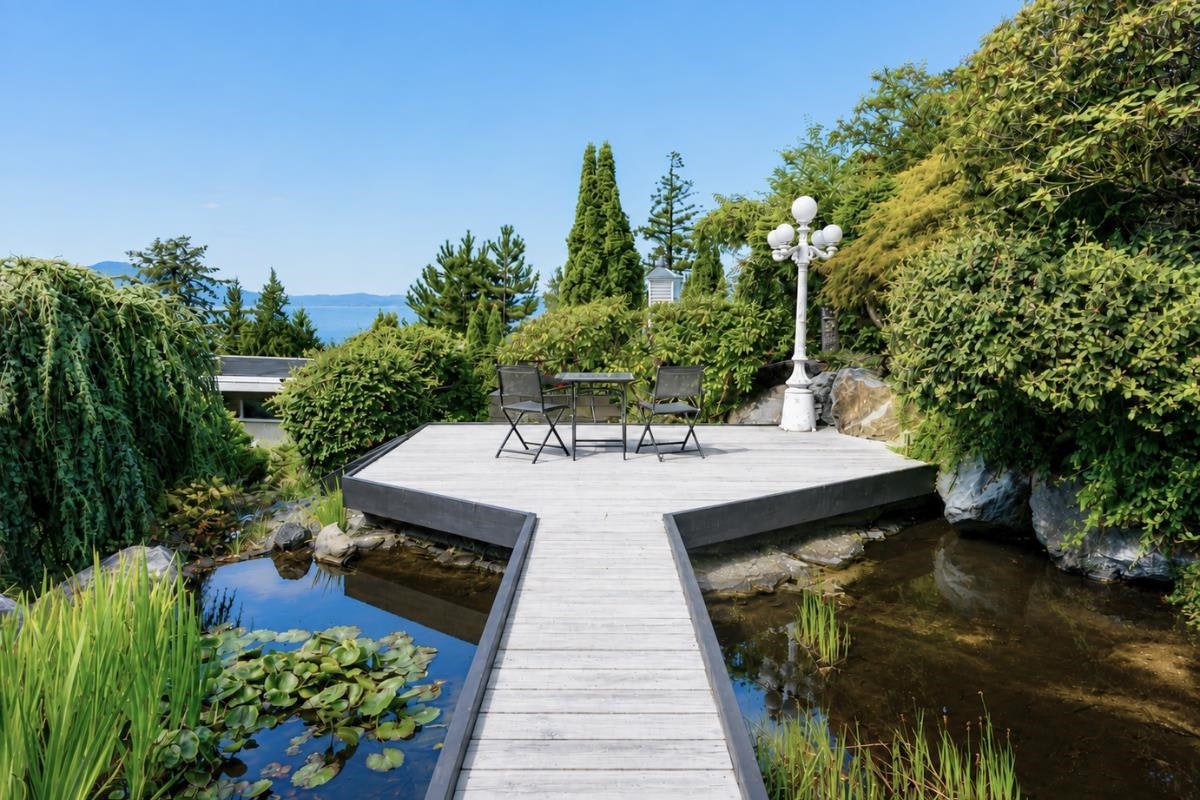 90 Tidewater Way, West Vancouver, BC, V0N 2E0 - 11