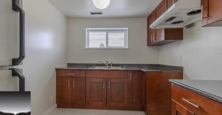 6547 Union Street, Burnaby, BC, V5B 1W7 - 13