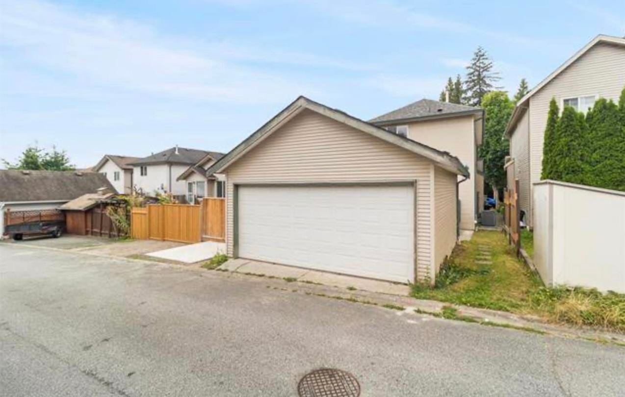 Upper-10320 243st, Maple Ridge, BC, V2W 1Y1 - 15
