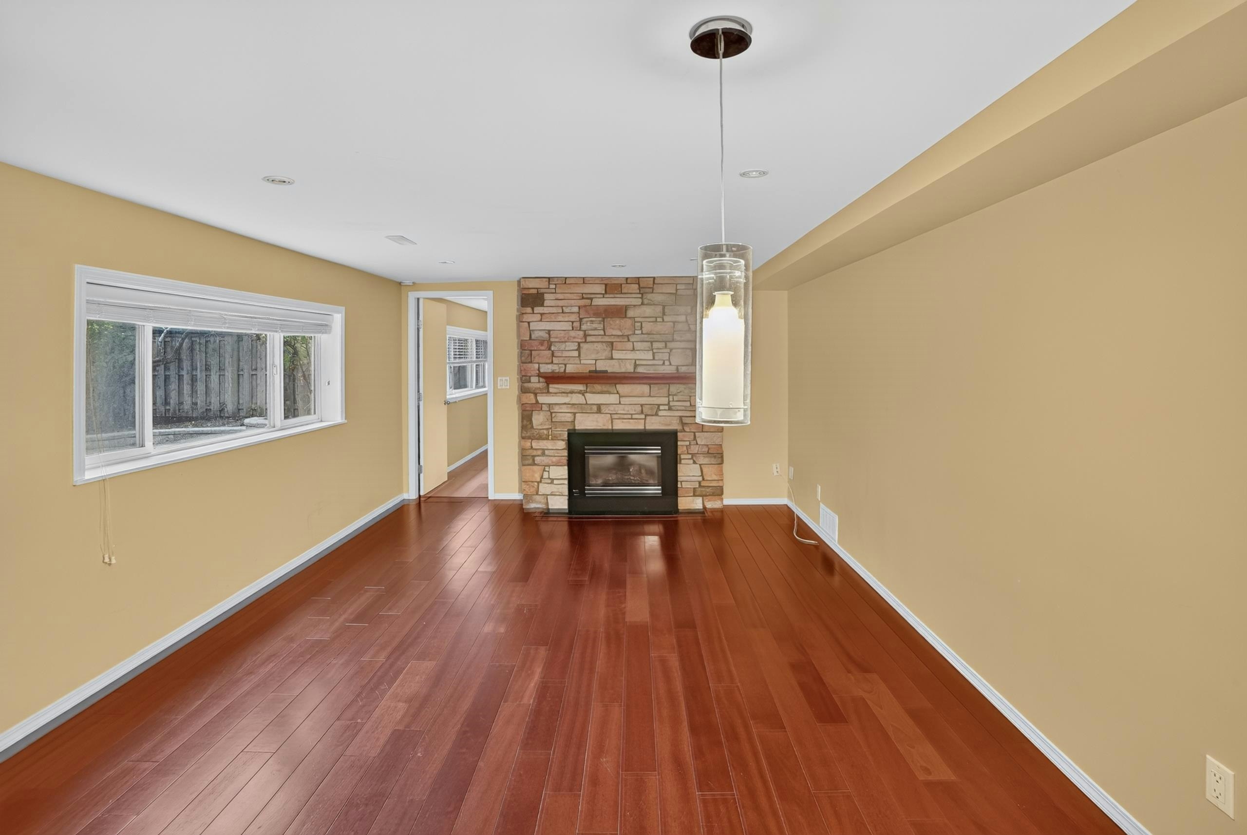 799 Donegal Place, North Vancouver, BC, V7N 2X8 - 24
