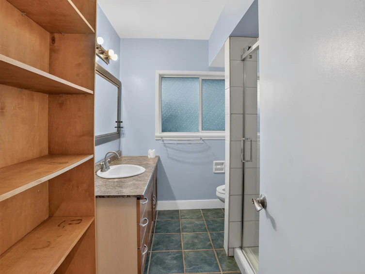 799 Donegal Place, North Vancouver, BC, V7N 2X8 - 35