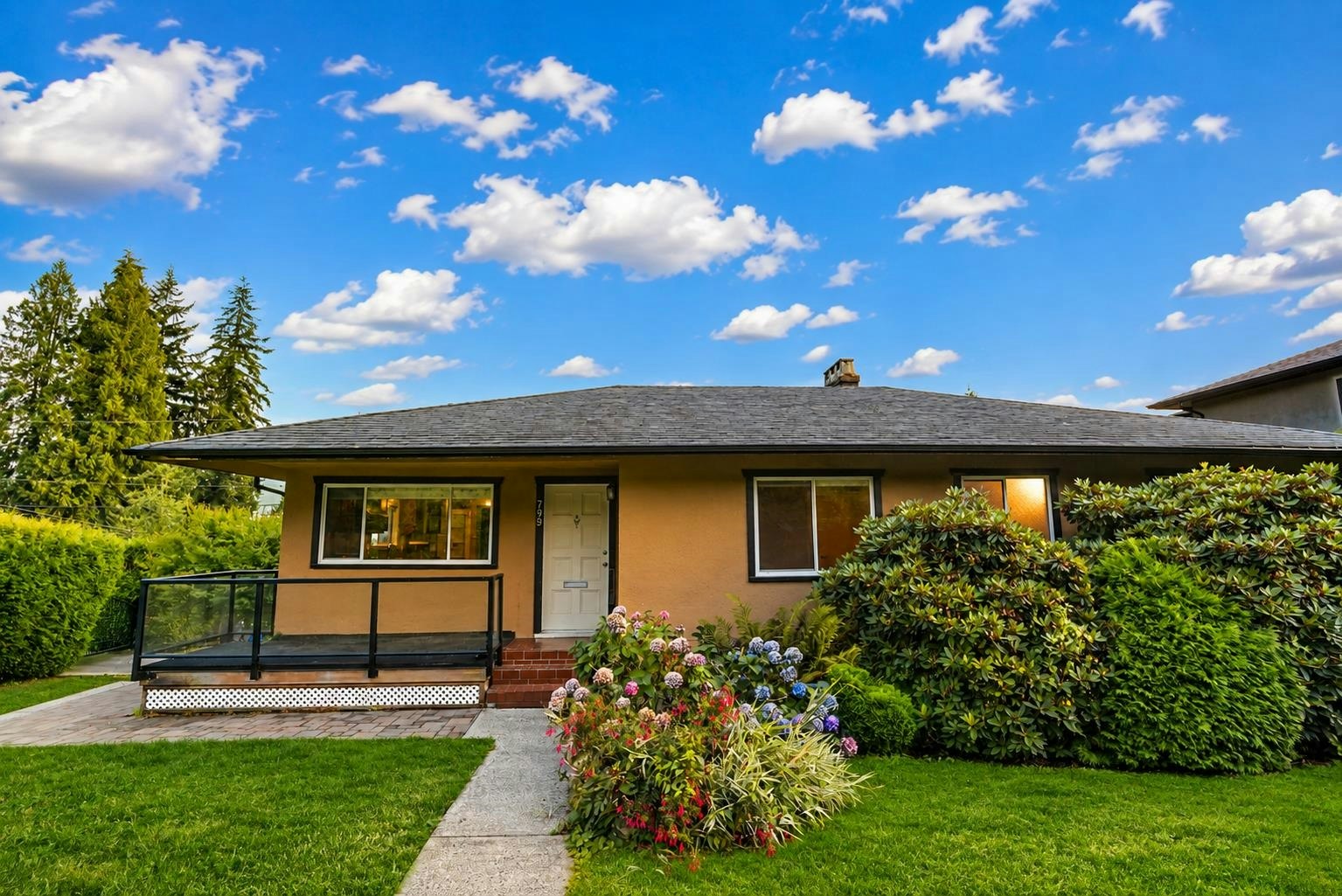 799 Donegal Place, North Vancouver, BC, V7N 2X8 - 17
