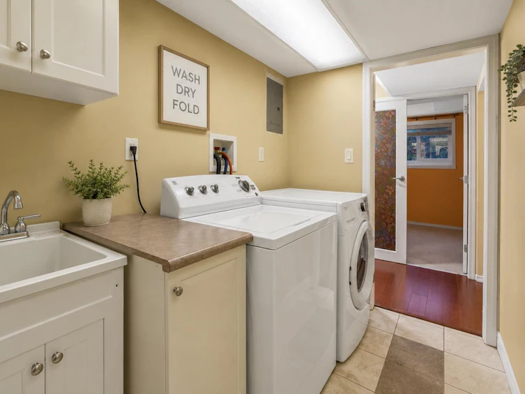 799 Donegal Place, North Vancouver, BC, V7N 2X8 - 12