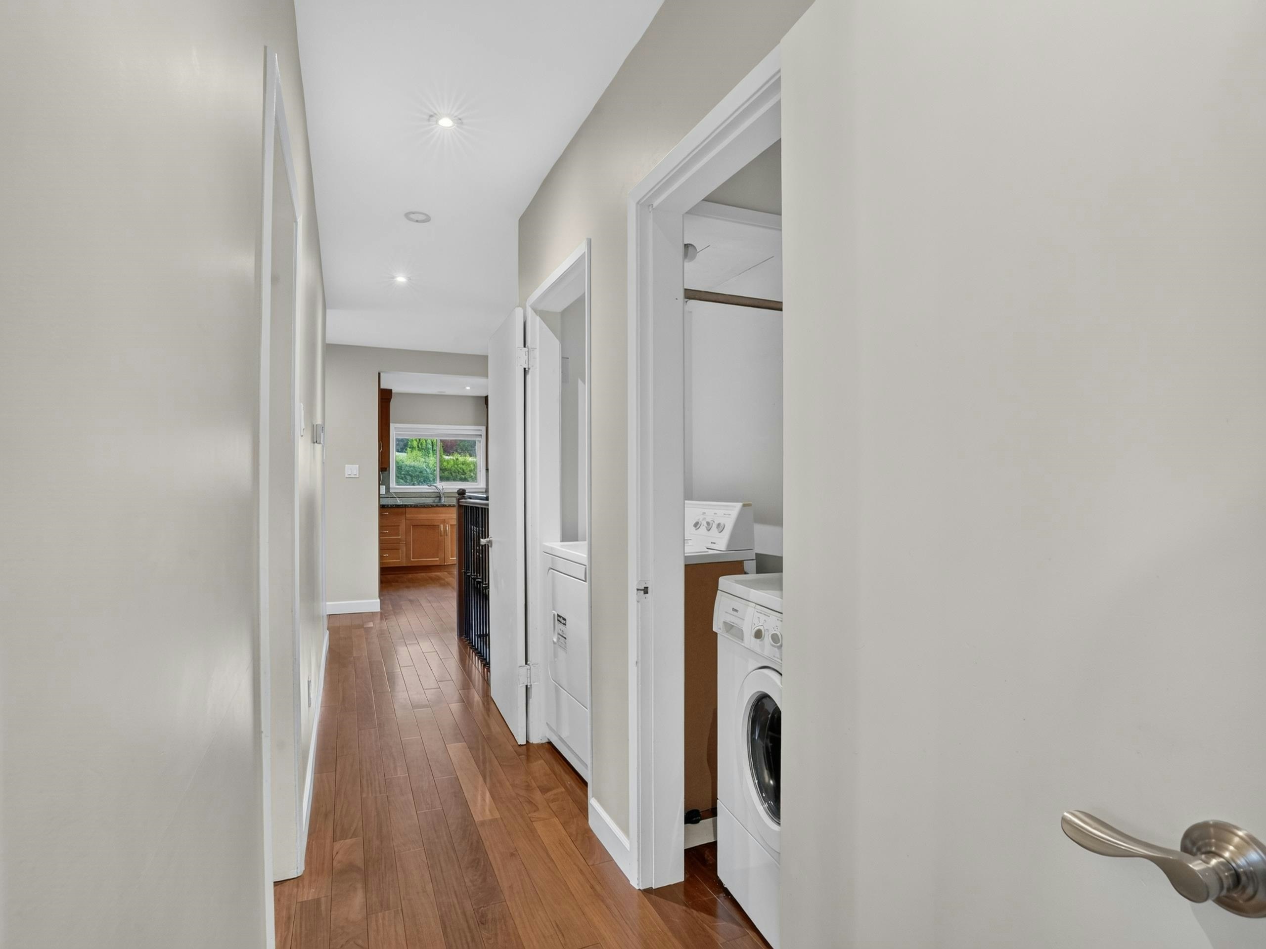 799 Donegal Place, North Vancouver, BC, V7N 2X8 - 36