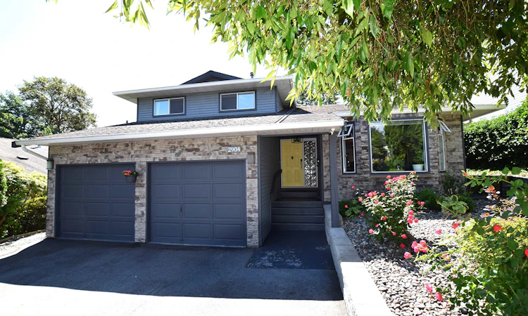 2904 Tatla Place