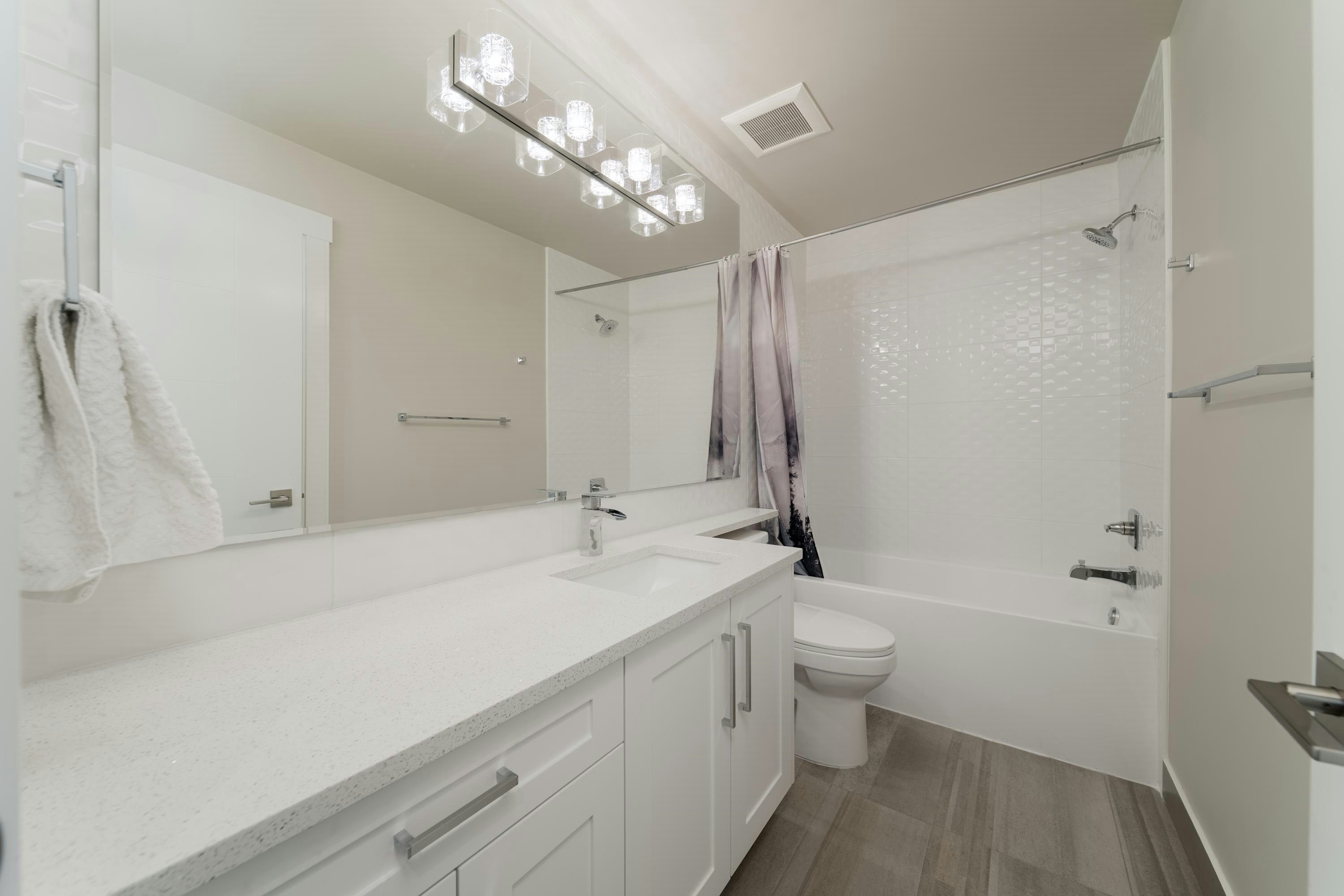 82-17033 Fraser Highway, Surrey, BC, V4N 6V2 - 34