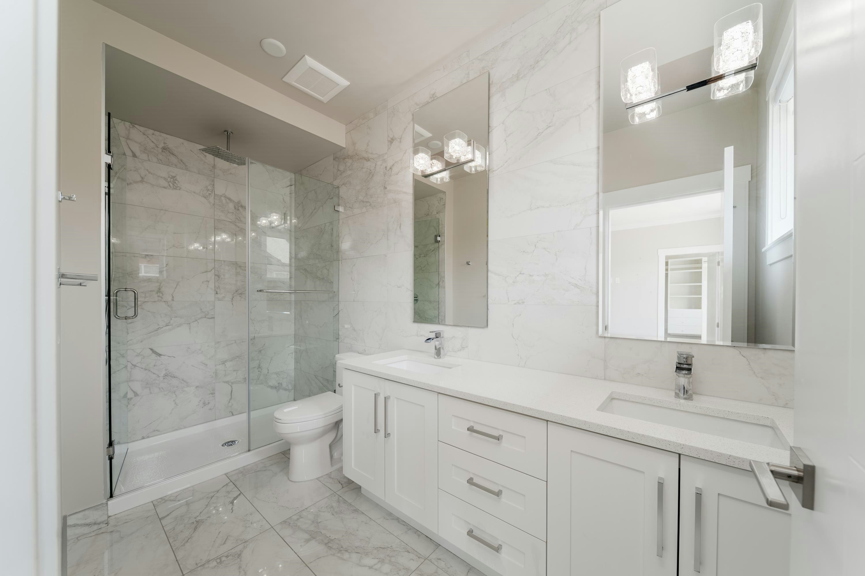 82-17033 Fraser Highway, Surrey, BC, V4N 6V2 - 17