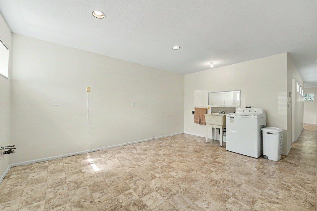 3630 Cambridge Street, Vancouver, BC, V5K 1M6 - 26