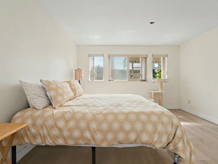 3630 Cambridge Street, Vancouver, BC, V5K 1M6 - 15