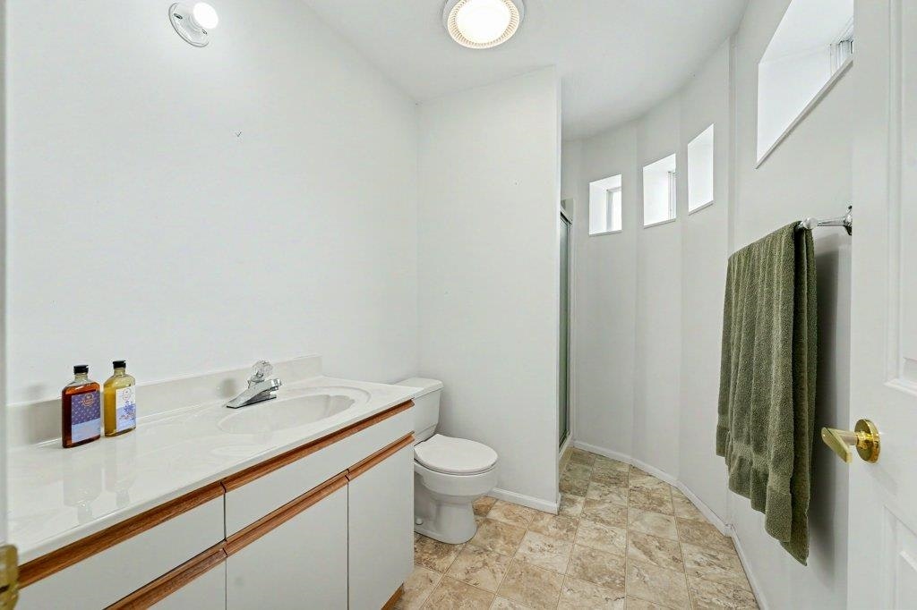 3630 Cambridge Street, Vancouver, BC, V5K 1M6 - 27