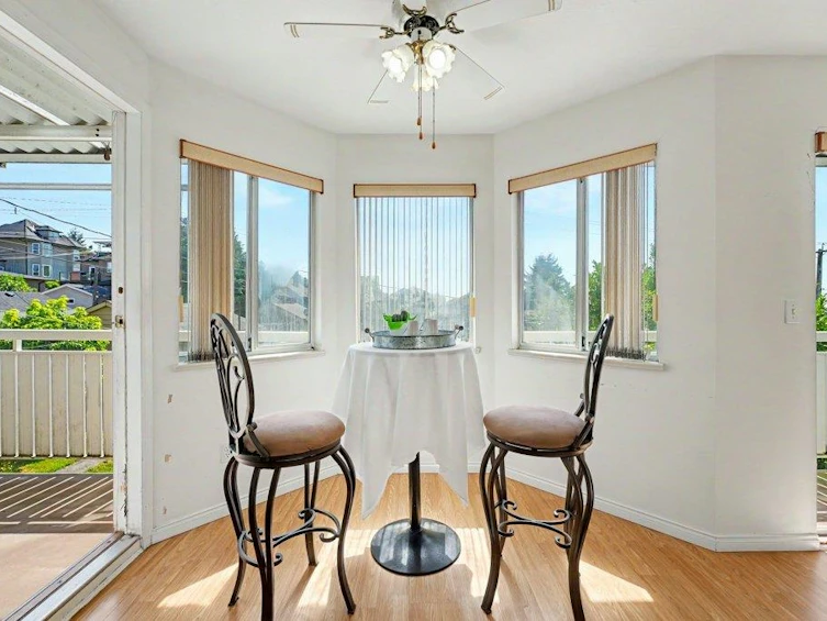 3630 Cambridge Street, Vancouver, BC, V5K 1M6 - 8