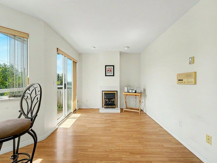 3630 Cambridge Street, Vancouver, BC, V5K 1M6 - 9