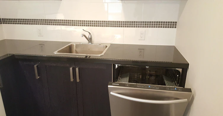 Basement Suite-3493 Bishop Place, Coquitlam, BC, V3E 0K2 - 6