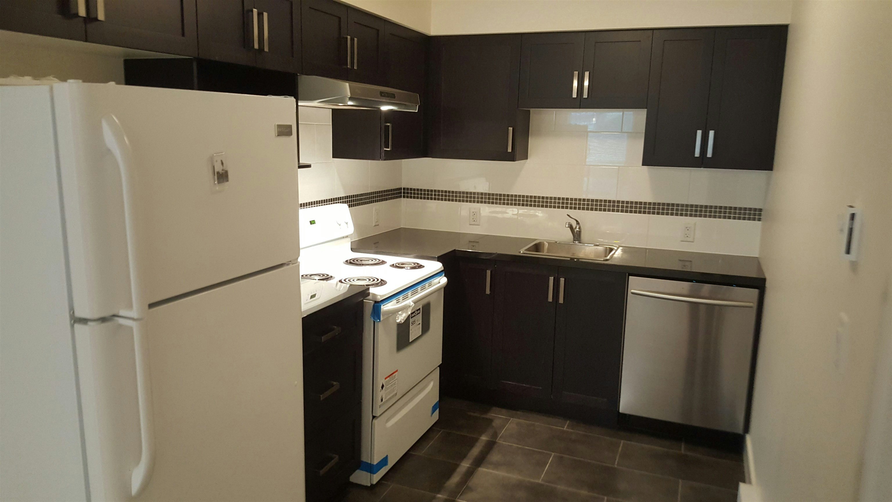 Basement Suite-3493 Bishop Place, Coquitlam, BC, V3E 0K2