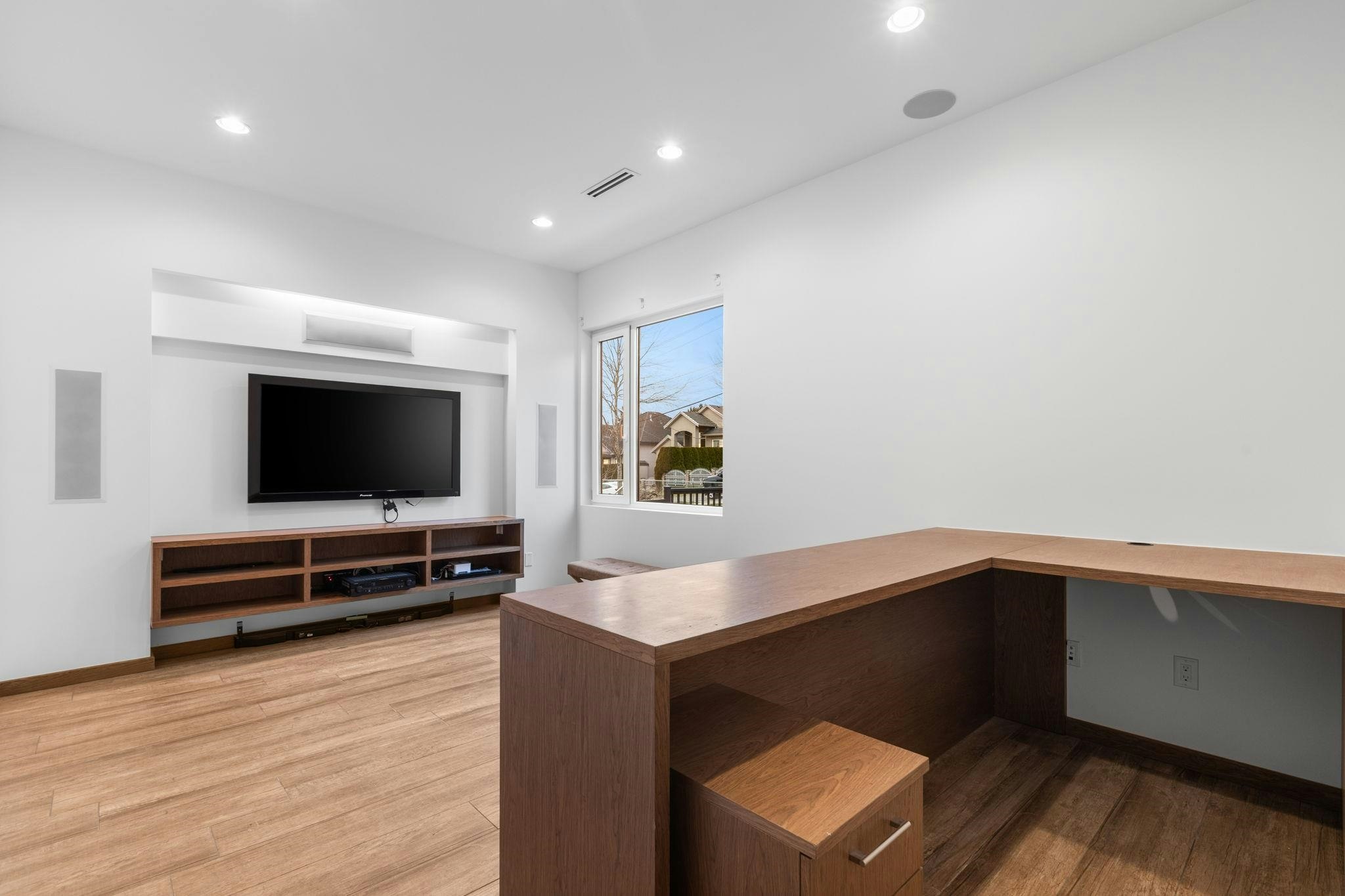 2150 Kugler Avenue, Coquitlam, BC, V3K 2S6 - 10