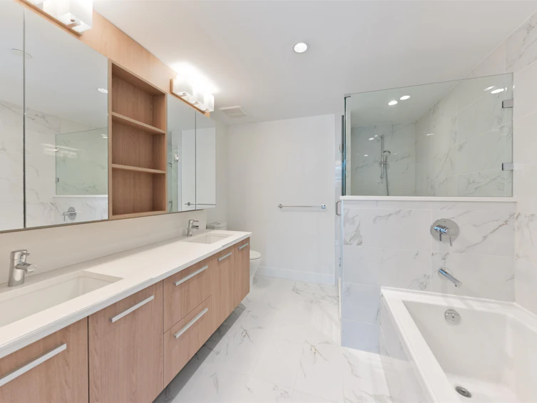 504-2780 Valley Centre Avenue, North Vancouver, BC, V7J 0C4 - 6