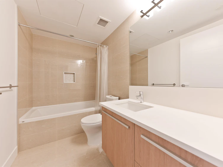 504-2780 Valley Centre Avenue, North Vancouver, BC, V7J 0C4 - 8
